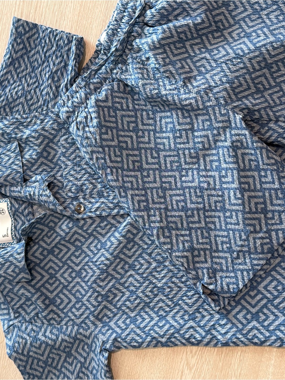 Sovereign Code Blue Patterned Button-Up - Picture 2 of 6